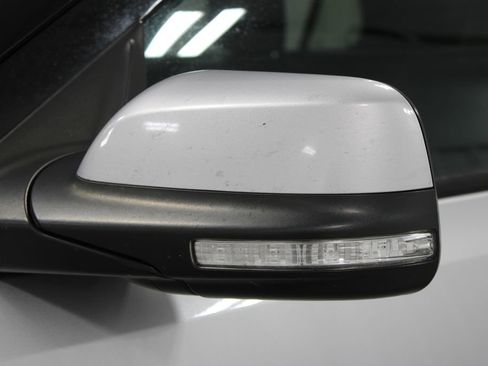 Used 2019 Ford Explorer Limited w/ Class III Trailer Tow Package image 14