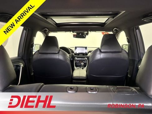 Used 2020 Toyota RAV4 XSE AWD/4WD image 10