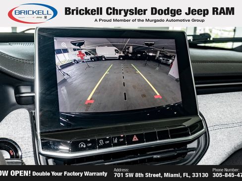 Used 2024 Jeep Compass Latitude AWD/4WD image 35
