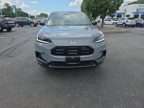 Used 2024 Honda HR-V Sport image 2