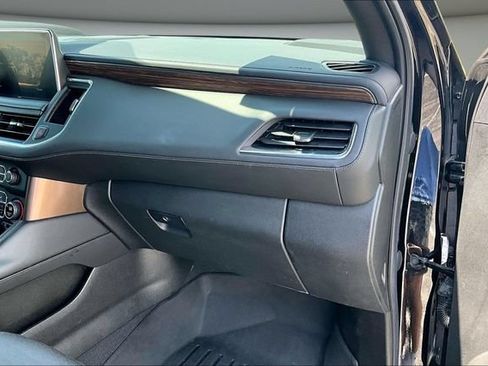 Used 2022 Chevrolet Tahoe High Country AWD/4WD image 27