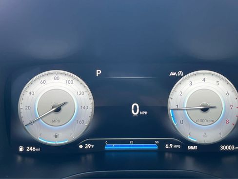 Used 2023 Hyundai Santa Fe SEL w/ Premium Package image 13