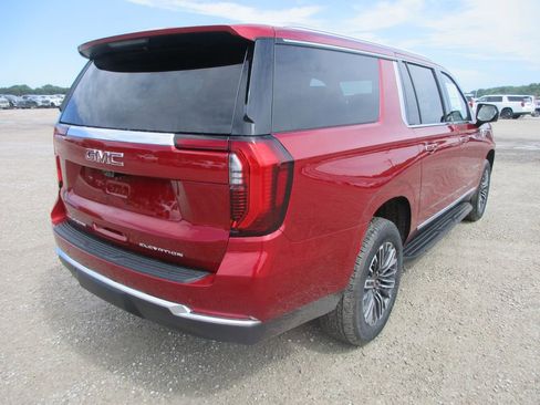 New 2026 GMC Yukon XL Elevation w/ Elevation Premium Package AWD/4WD image 4