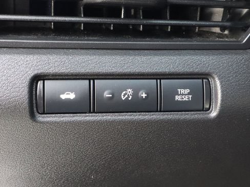 Used 2023 Nissan Altima 2.5 SV image 15