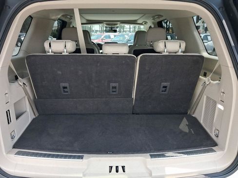 Used 2018 Lincoln Navigator Reserve w/ Technology Package AWD/4WD image 23