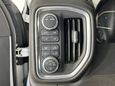 Certified 2022 GMC Sierra 2500 Denali AWD/4WD image 10