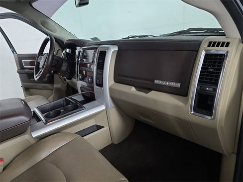 Used 2011 RAM 2500 Laramie image 22