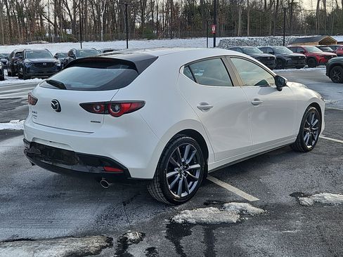 Used 2023 MAZDA MAZDA3 s image 2