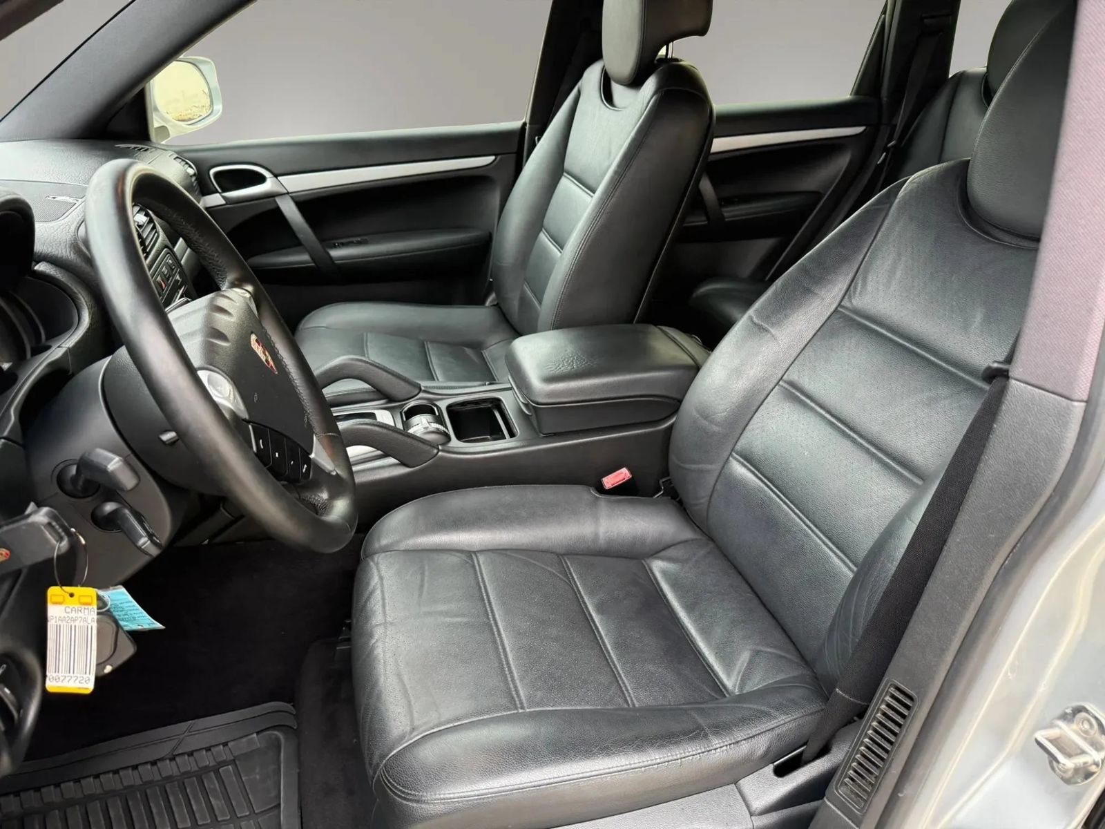 Used 2010 Porsche Cayenne AWD/4WD image 11