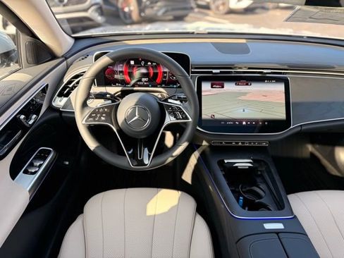 New 2026 Mercedes-Benz E 350 4MATIC Sedan image 14