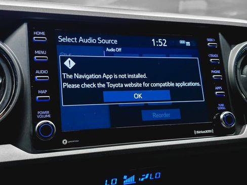Used 2023 Toyota Tacoma TRD Sport w/ Technology Package RWD image 28