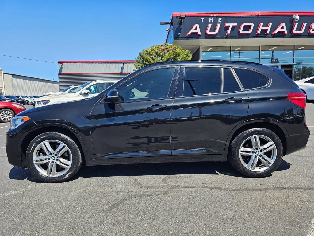 Used 2018 BMW X1 xDrive28i AWD/4WD image 2