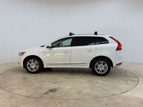 Used 2015 Volvo XC60 T5 Premier w/ Protection Package FWD image 2