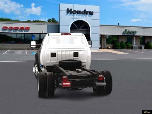 New 2024 RAM 5500 Tradesman image 13