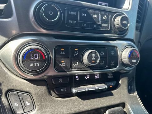 Used 2019 Chevrolet Suburban LT AWD/4WD image 14