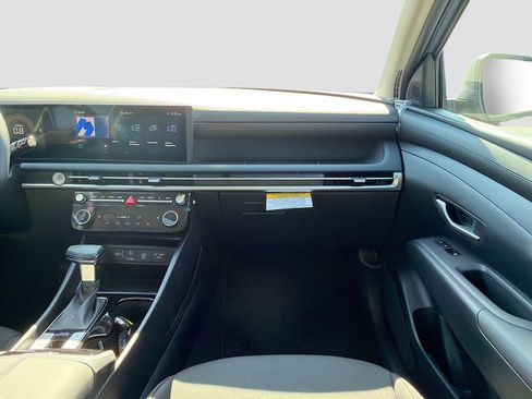 New 2026 Hyundai Tucson SEL image 17