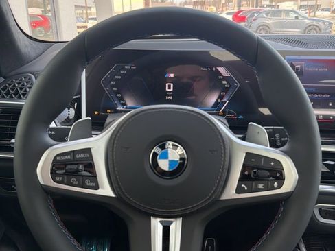 New 2026 BMW X7 M60i w/ Climate Comfort Package image 45