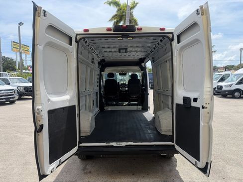 Used 2023 RAM ProMaster 2500 159 High Roof FWD image 5
