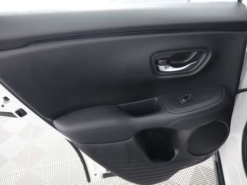 Certified 2025 Honda HR-V LX image 24