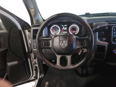 Used 2014 RAM 1500 Express image 10