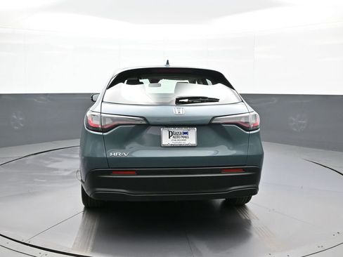 Certified 2023 Honda HR-V LX image 7