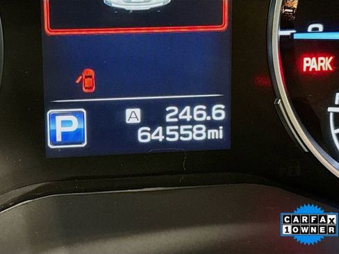 Used 2022 Subaru Ascent Touring image 12
