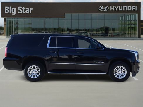 Used 2019 GMC Yukon XL SLE w/ Convenience Package image 5