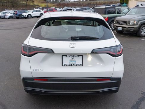 Certified 2025 Honda HR-V LX image 12