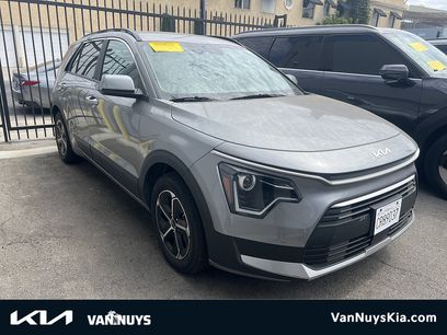 Used 2023 Kia Niro EX