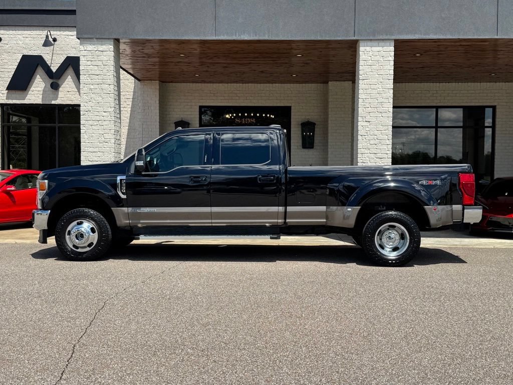 Used 2022 Ford F350 Lariat w/ Lariat Ultimate Package AWD/4WD image 7