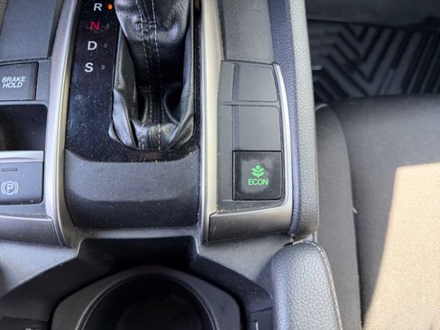 Used 2021 Honda Civic Sport image 23