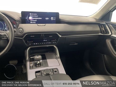 Certified 2025 MAZDA CX-90 3.3 Turbo w/ Preferred Package image 10