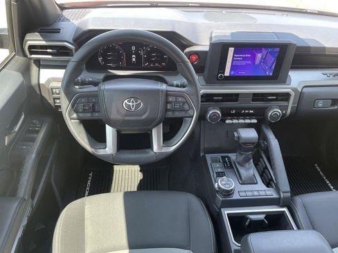Used 2025 Toyota Tacoma TRD Off-Road AWD/4WD image 26
