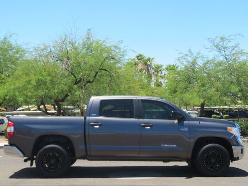 Used 2016 Toyota Tundra SR5 AWD/4WD image 3