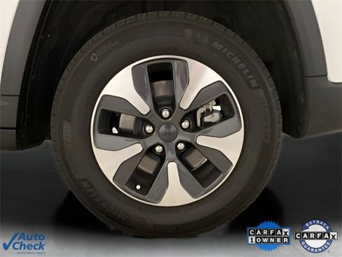 Used 2022 Jeep Grand Cherokee Limited 4xe image 26