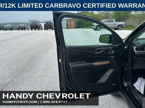 Certified 2019 GMC Acadia Denali w/ Technology Package AWD/4WD image 11
