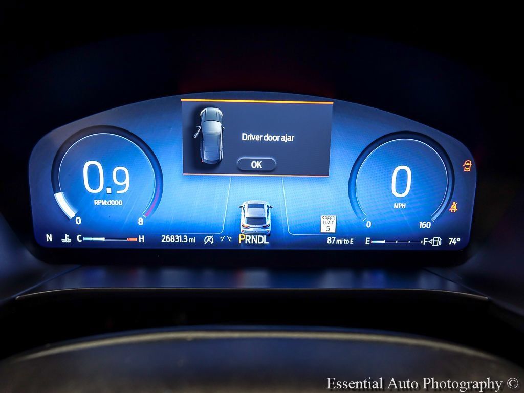 Certified 2023 Ford Escape ST-Line Elite w/ Premium Technology Package AWD/4WD image 13