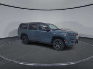 New 2026 Jeep Grand Wagoneer Limited w/ Premium Group II AWD/4WD video 2