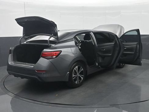 Used 2022 Nissan Sentra SV FWD image 40