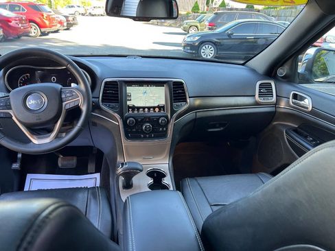 Used 2015 Jeep Grand Cherokee Limited w/ Luxury Group II AWD/4WD image 26