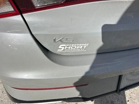 Used 2023 Kia K5 GT-Line image 9