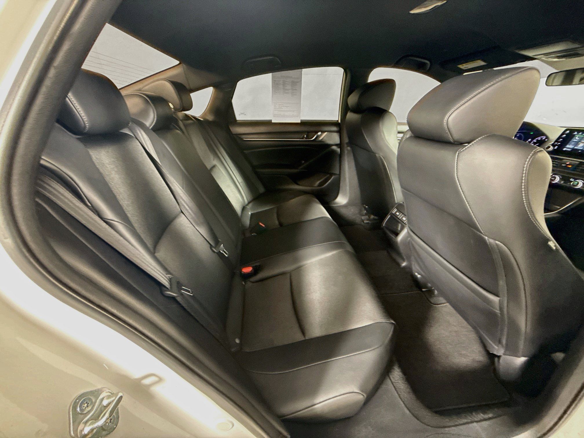 Used 2021 Honda Accord Sport image 32