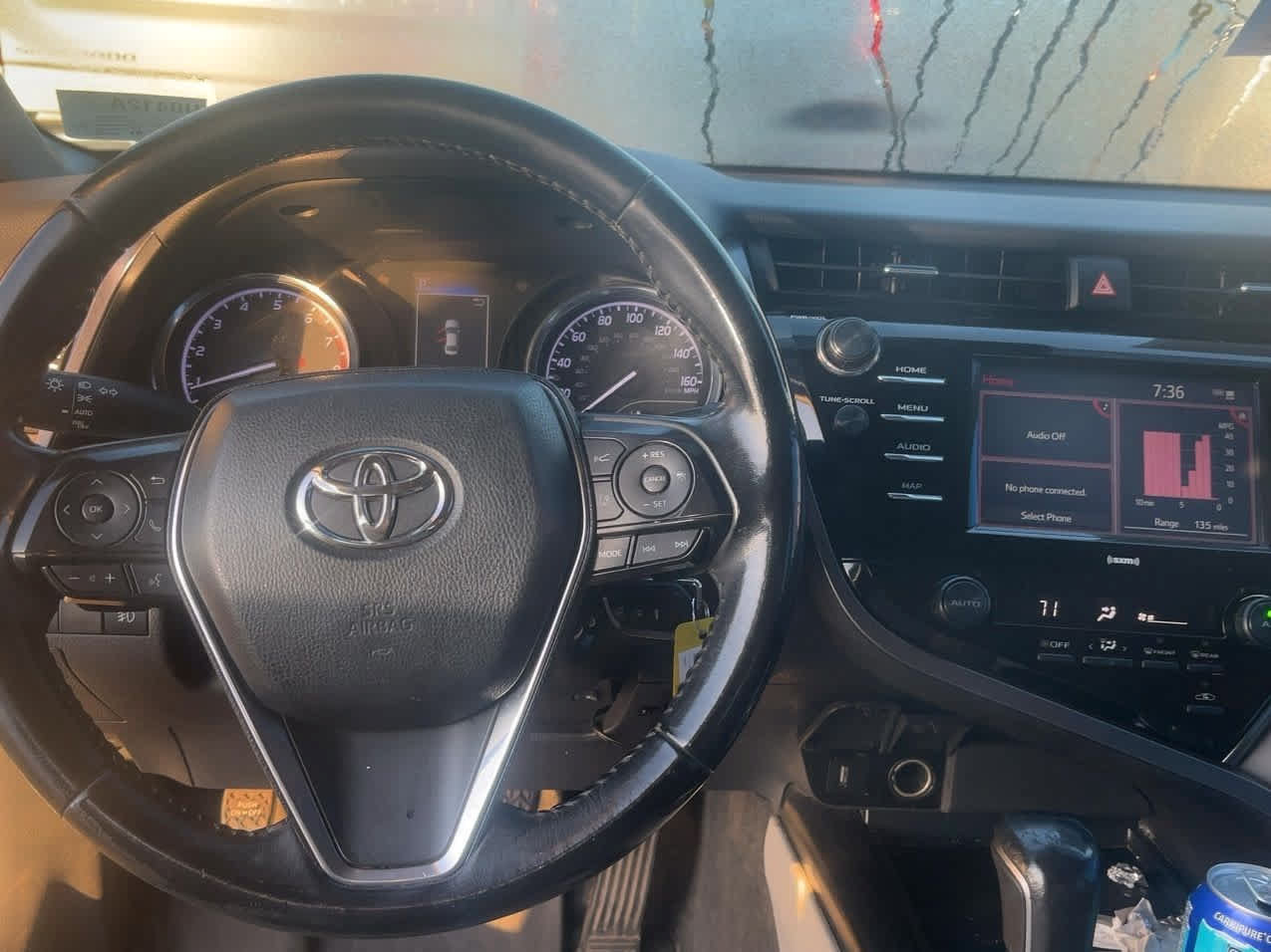 Used 2020 Toyota Camry SE FWD image 4