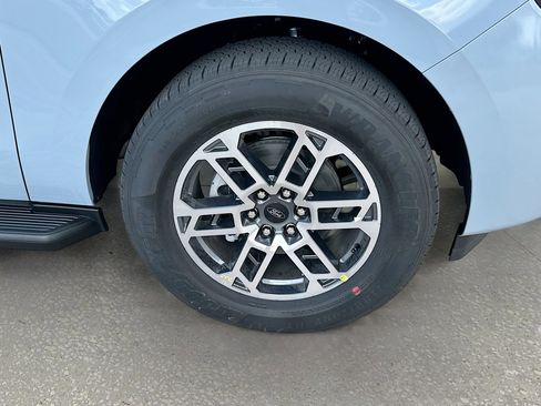 New 2026 Ford Expedition Active RWD image 20