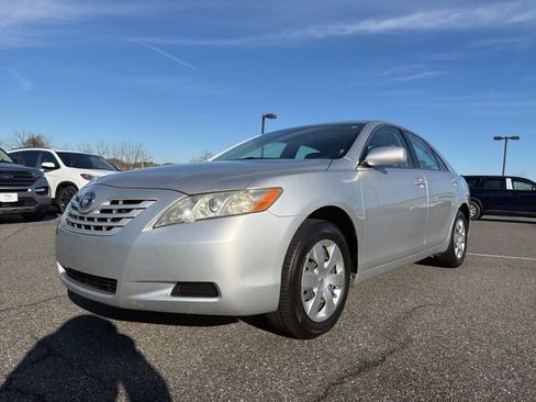 Used 2008 Toyota Camry LE image 4