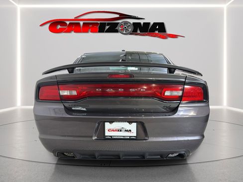 Used 2014 Dodge Charger R/T RWD image 9