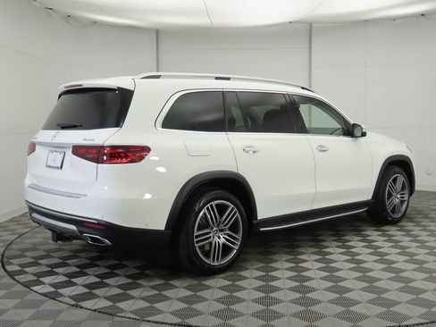 New 2026 Mercedes-Benz GLS 450 4MATIC image 5