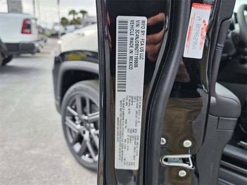 New 2026 Jeep Compass Latitude image 16