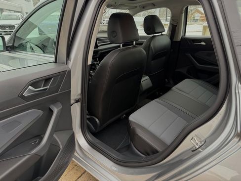 New 2026 Volkswagen Jetta SE image 25