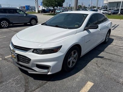Used 2016 Chevrolet Malibu LS w/ LPO, Convenience Package 2